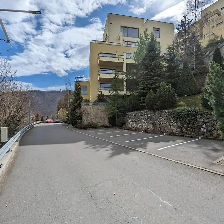 14 Apartment *